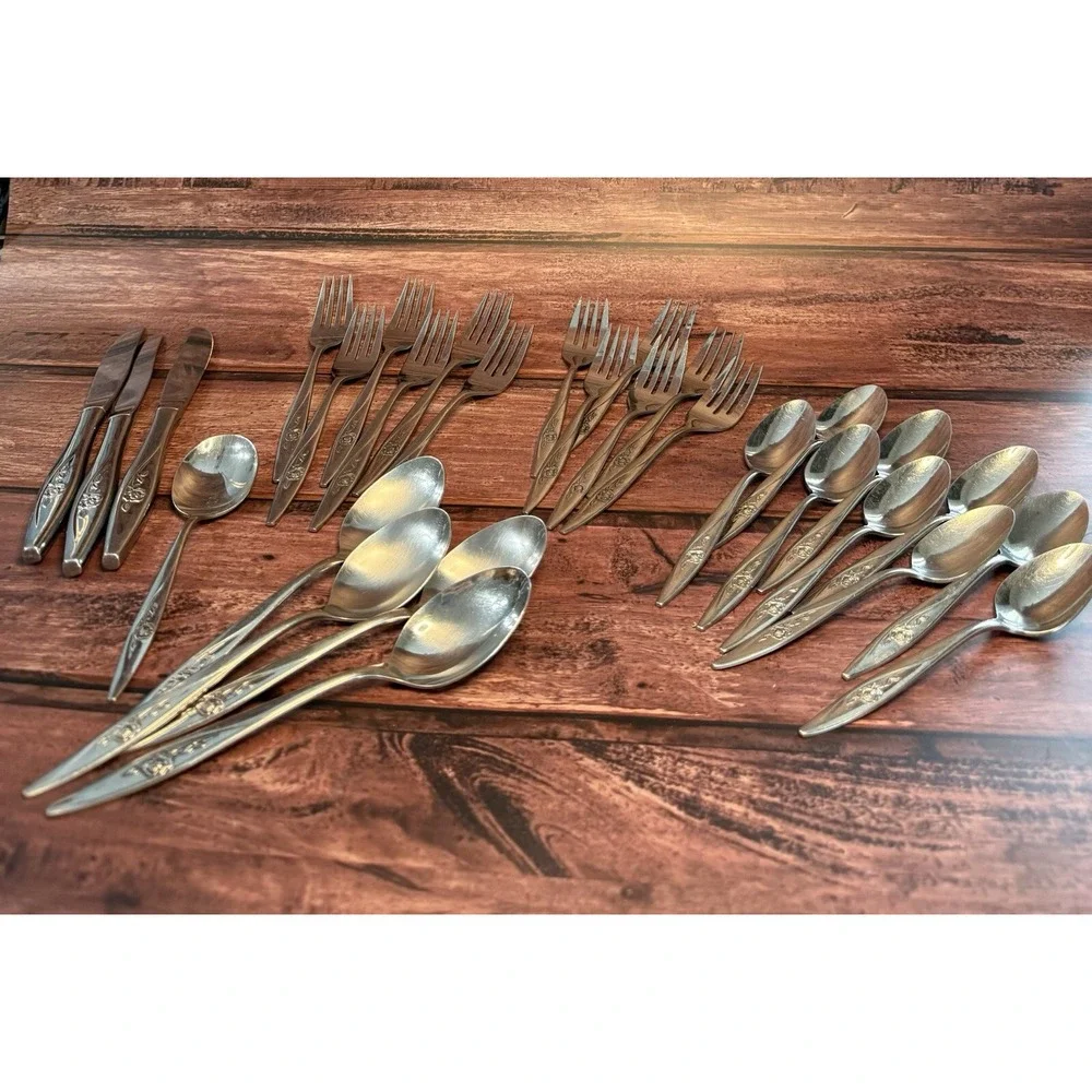 Oneida Oneidacraft Deluxe Stainless Teaspoons Lasting Rose Flatware Set Of 29